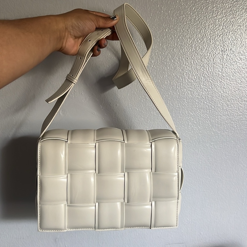 Woven Crossbody Handbag